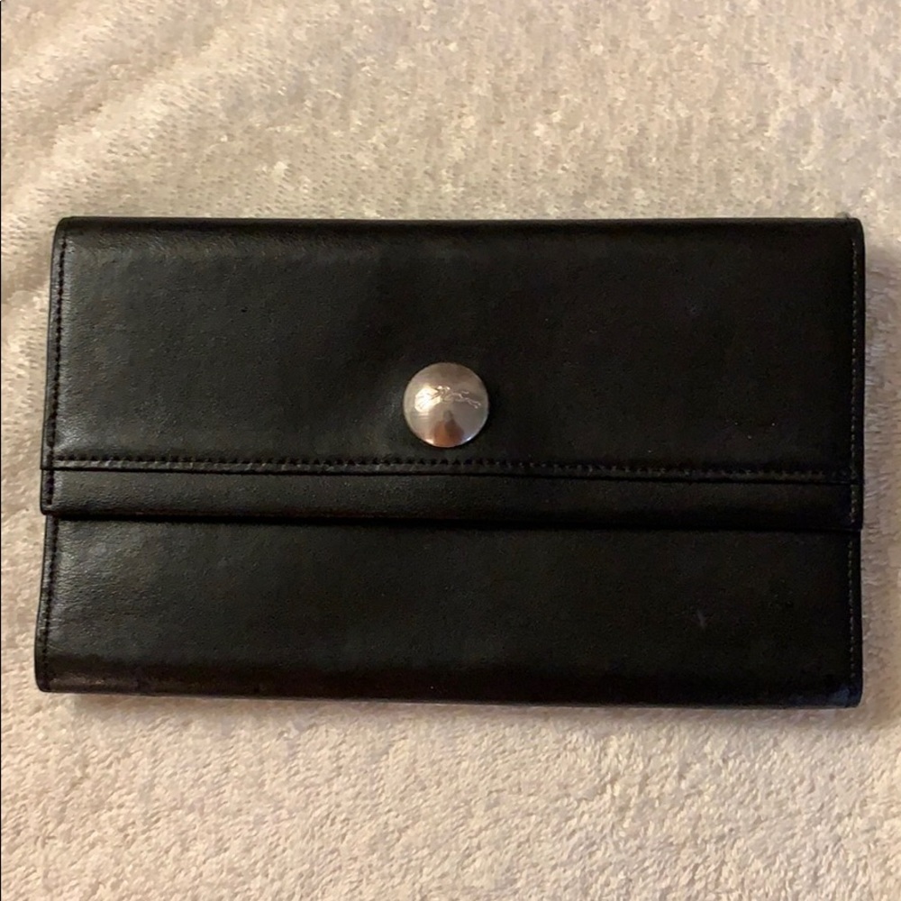 All leather black Longchamp wallet